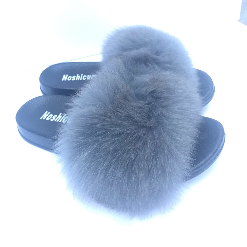 Gray Raccon Fur slides - Picture 2 of 8